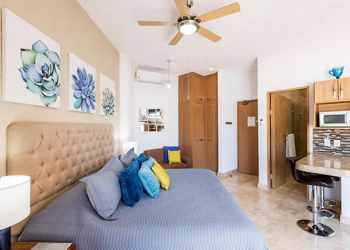 Marina Cabo Plaza Town & Apartment Cabo San Lucas